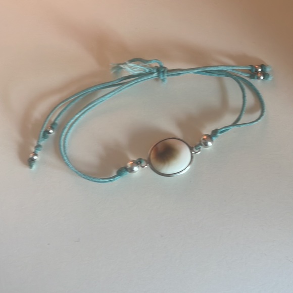 Seashell adjustable bracelet. - Picture 4 of 4